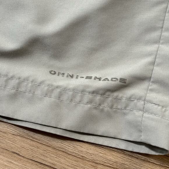 COLUMBIA SPORTSWEAR OMNI-SHADE BEIGE TAN NYLON HIKING CARGO CAPRIS CAPRI SZ 6 - Picture 6 of 16